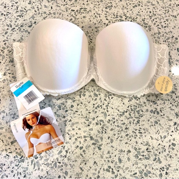 Lilyette white Lace Strapless Bra. Size 40C.